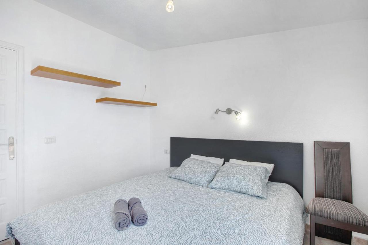 Amarilla Bay Apartment กอสตา เดล ซิเลนซิโอ ภายนอก รูปภาพ