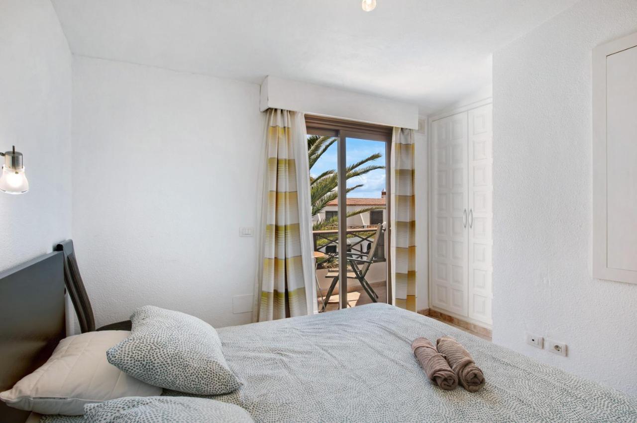 Amarilla Bay Apartment กอสตา เดล ซิเลนซิโอ ภายนอก รูปภาพ